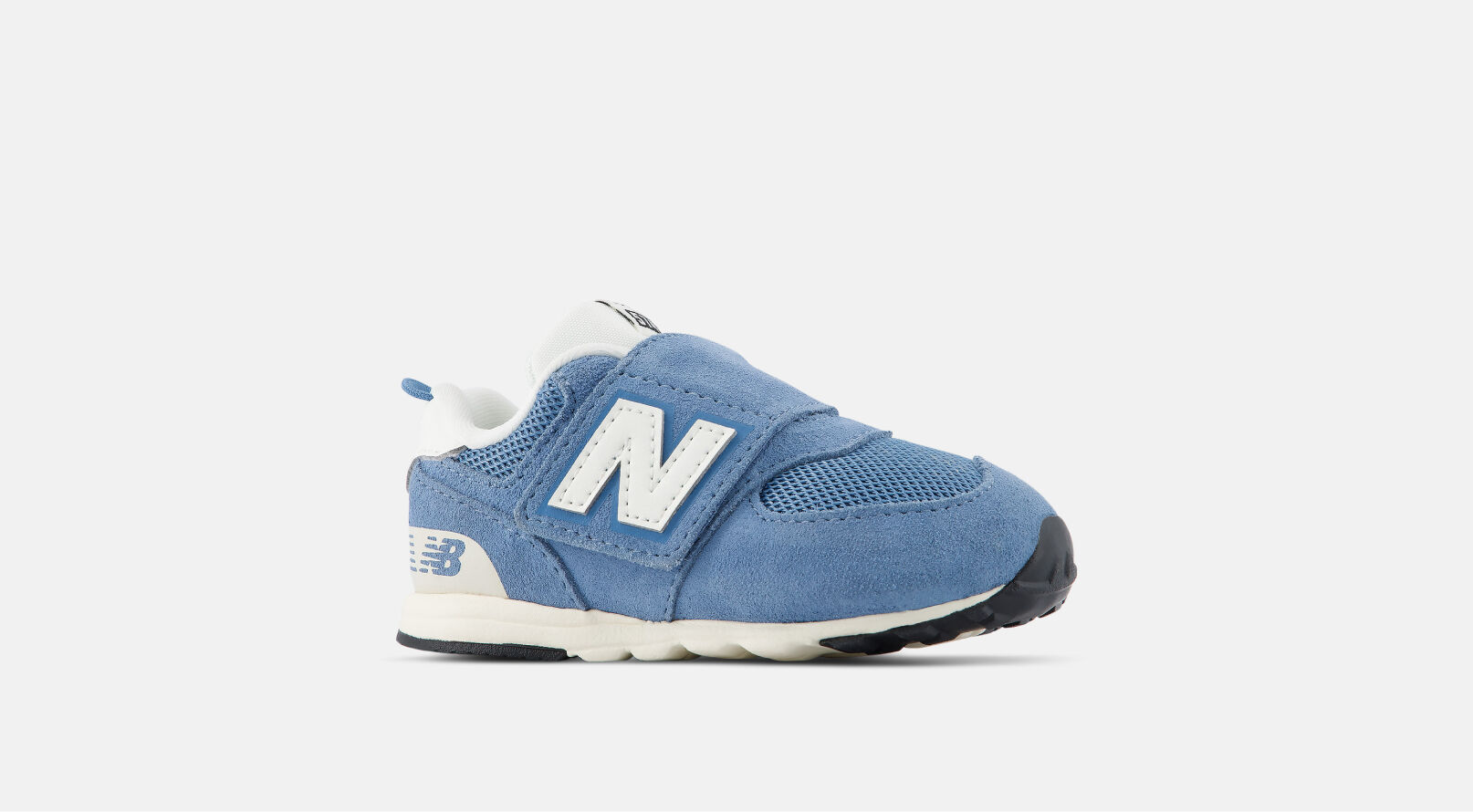 Non-laced New Balance shoes